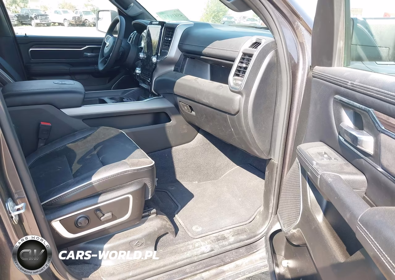 2026 Ram 1500 Laramie 4X4 5'7 Box VIN:3C6SRFJP2T4175209 - 5