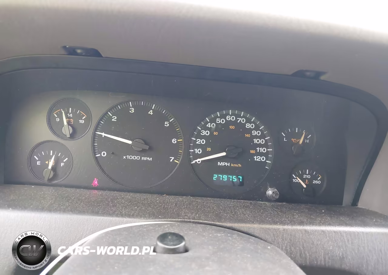 2002 Jeep Grand Cherokee Laredo VIN:1J4GX48S42C314141 - 7