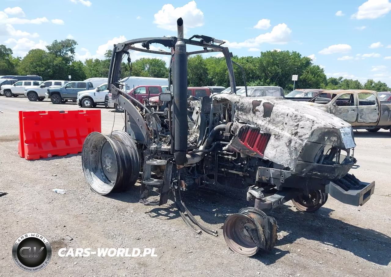2011 Case Maxxum 140 Tractor
