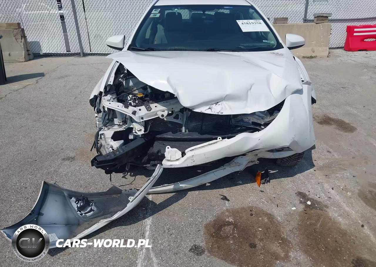 2016 Toyota Corolla Le Plus VIN:2T1BURHE0GC681147 - 6