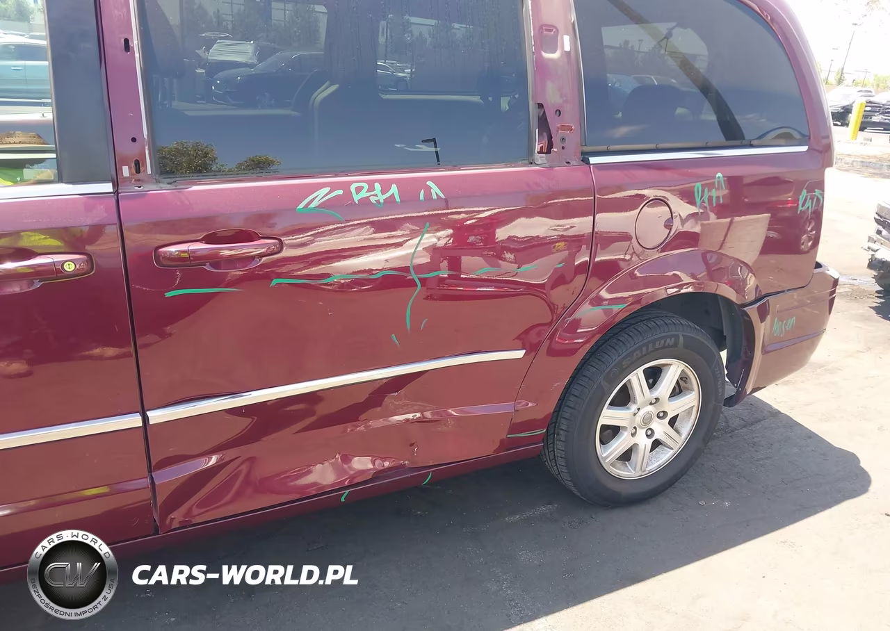 2009 Chrysler Town & Country Touring VIN:2A8HR54129R522410 - 6