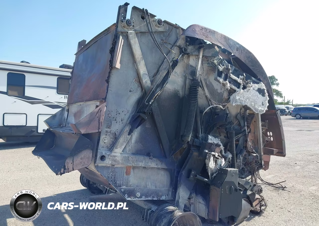 2014 Case Baler VIN:ZBBE03698 - 4