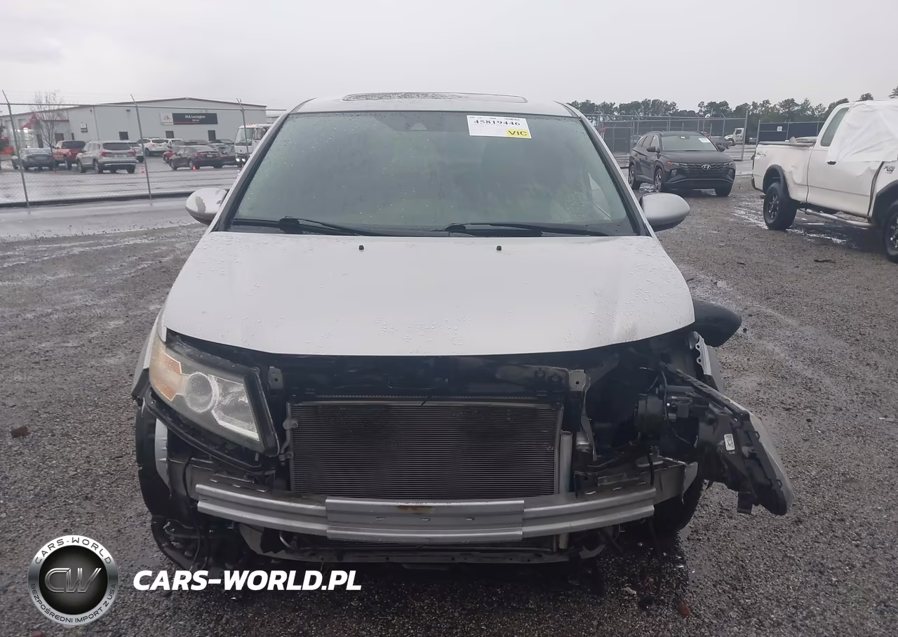2014 Honda Odyssey Touring-Touring Elite VIN:5FNRL5H95EB090981 - 13