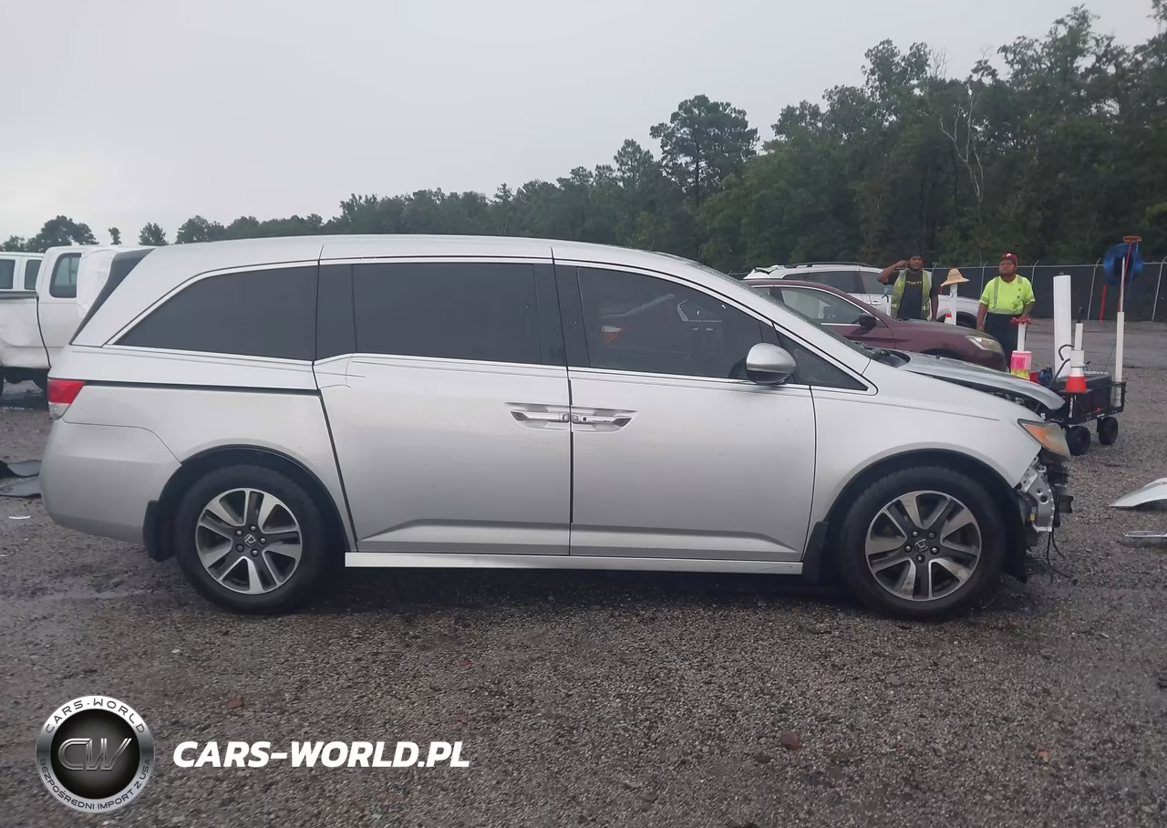 2014 Honda Odyssey Touring-Touring Elite VIN:5FNRL5H95EB090981 - 14