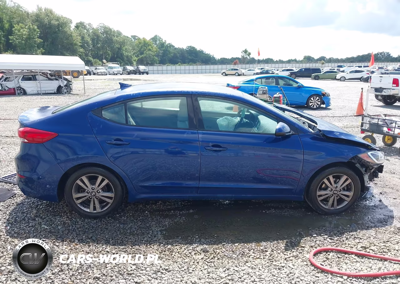 2017 Hyundai Elantra Se VIN:5NPD84LF5HH042308 - 13