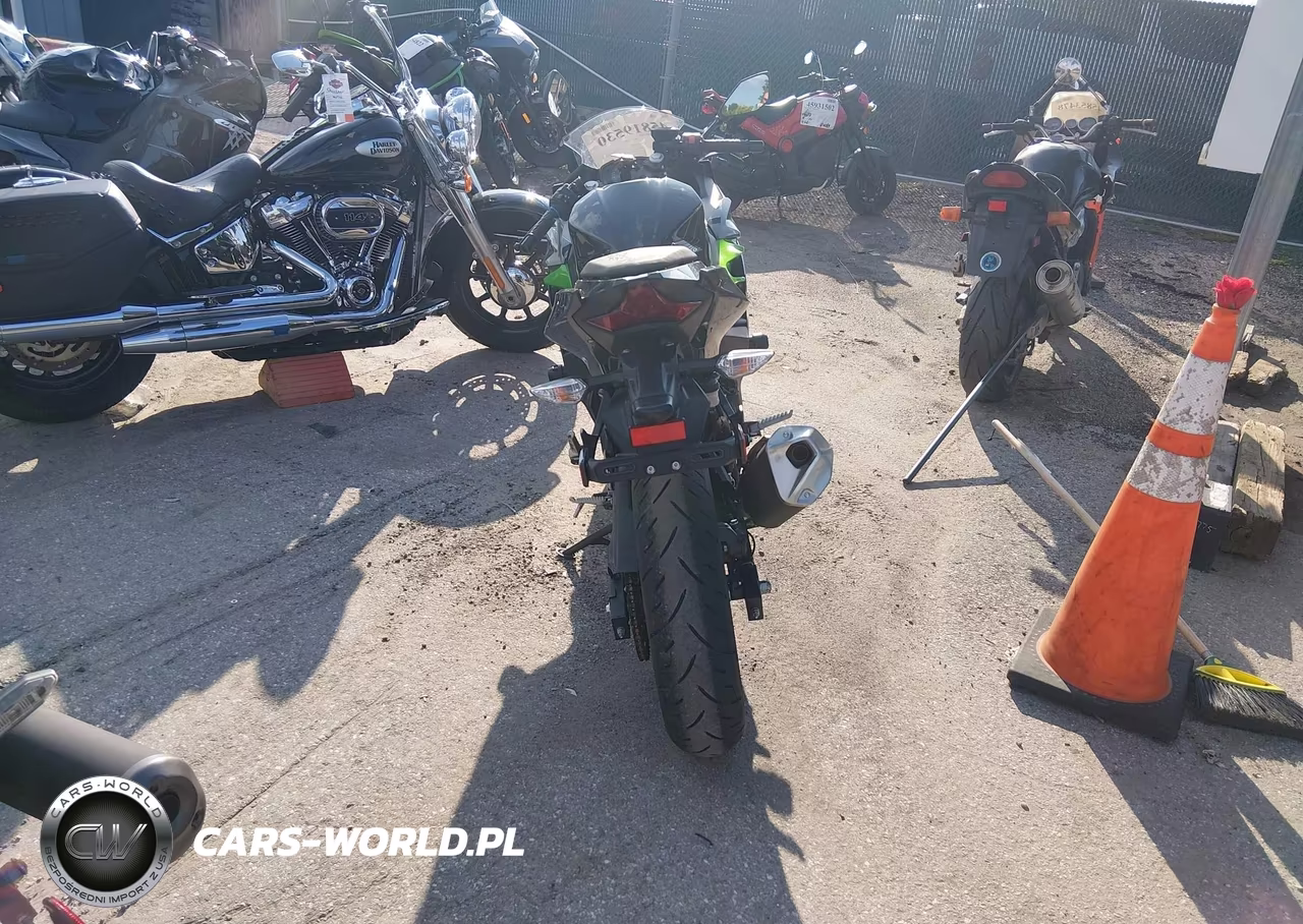 2023 Kawasaki Ex400 VIN:JKAEXKH15PDAN8082 - 6