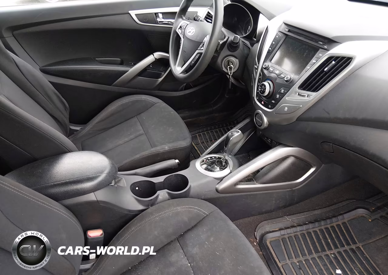 2014 Hyundai Veloster Base W-Black VIN:KMHTC6AD5EU199857 - 5