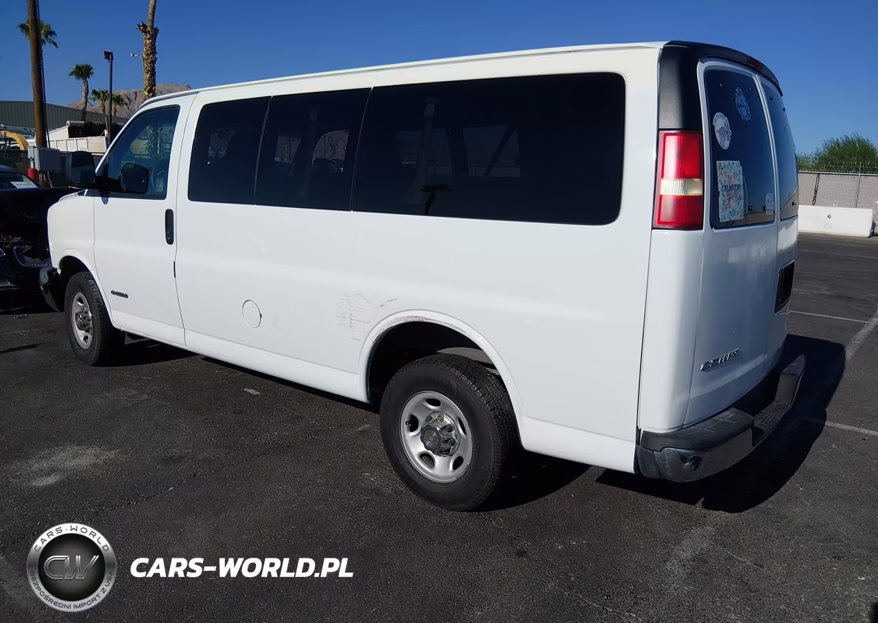 2004 Chevrolet Express Passenger VIN:1GAGG25U741197730 - 3