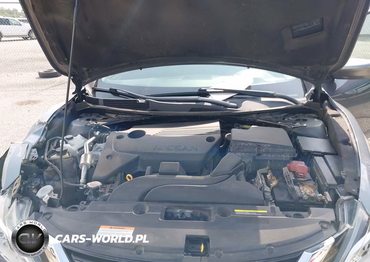 2018 Nissan Altima 2.5 S VIN:1N4AL3AP2JC294984 - 10