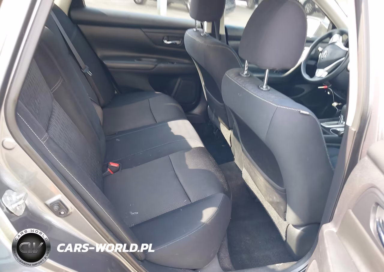 2018 Nissan Altima 2.5 S VIN:1N4AL3AP2JC294984 - 8