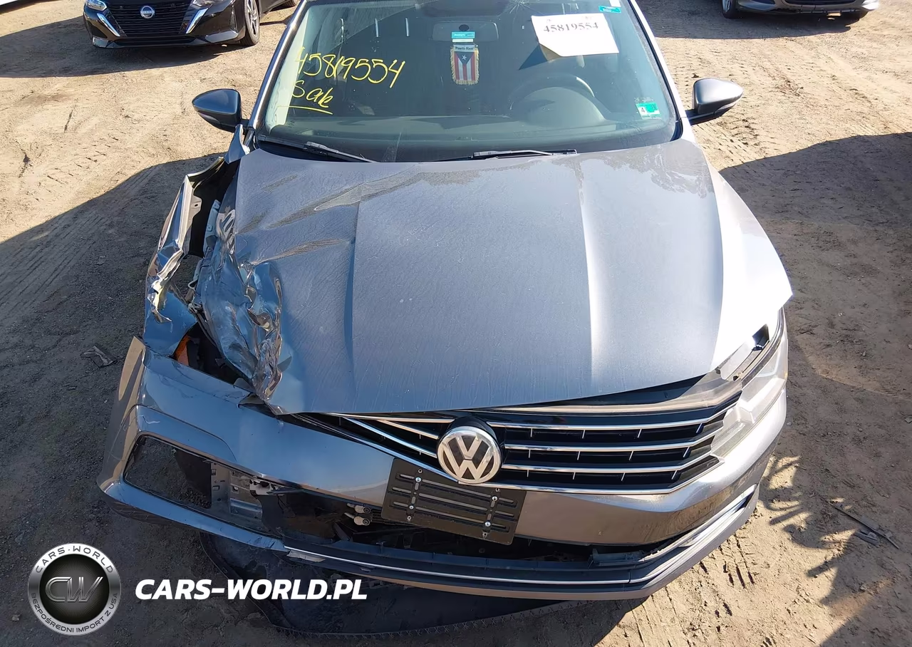 2017 Volkswagen Passat 1.8T S VIN:1VWAT7A38HC052755 - 10