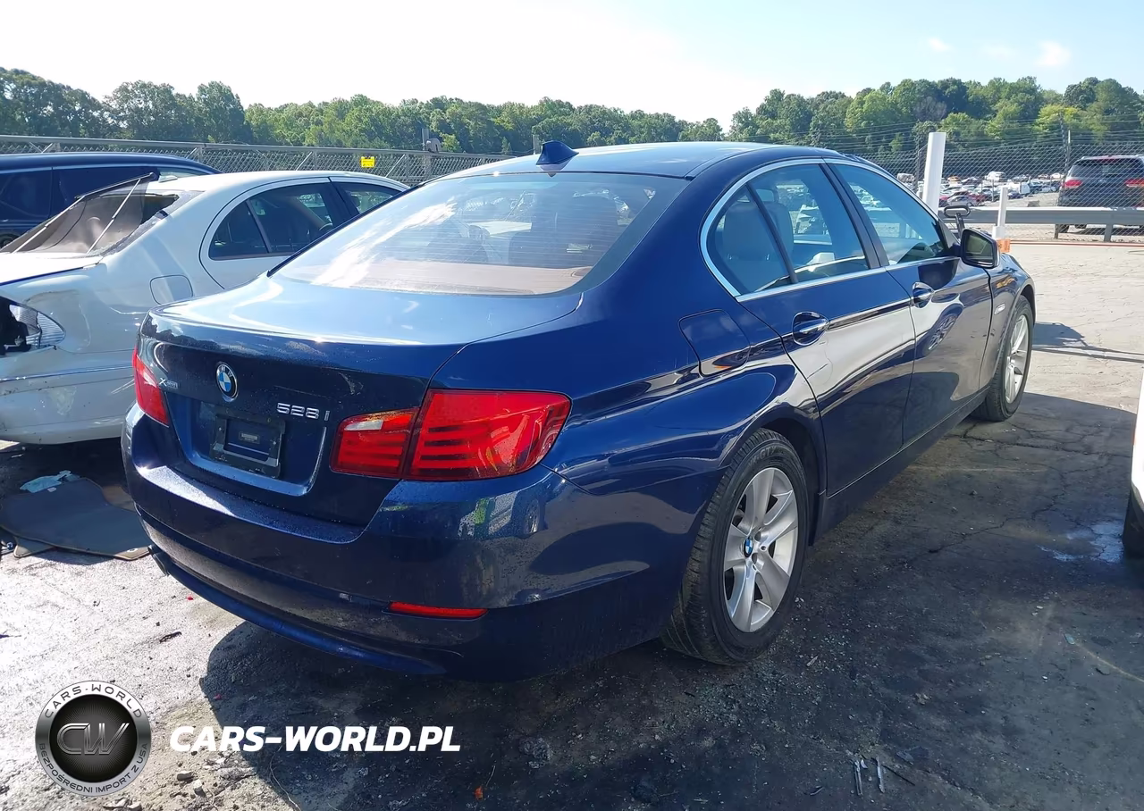 2013 BMW 528I xDrive VIN:WBAXH5C58DD112651 - 4