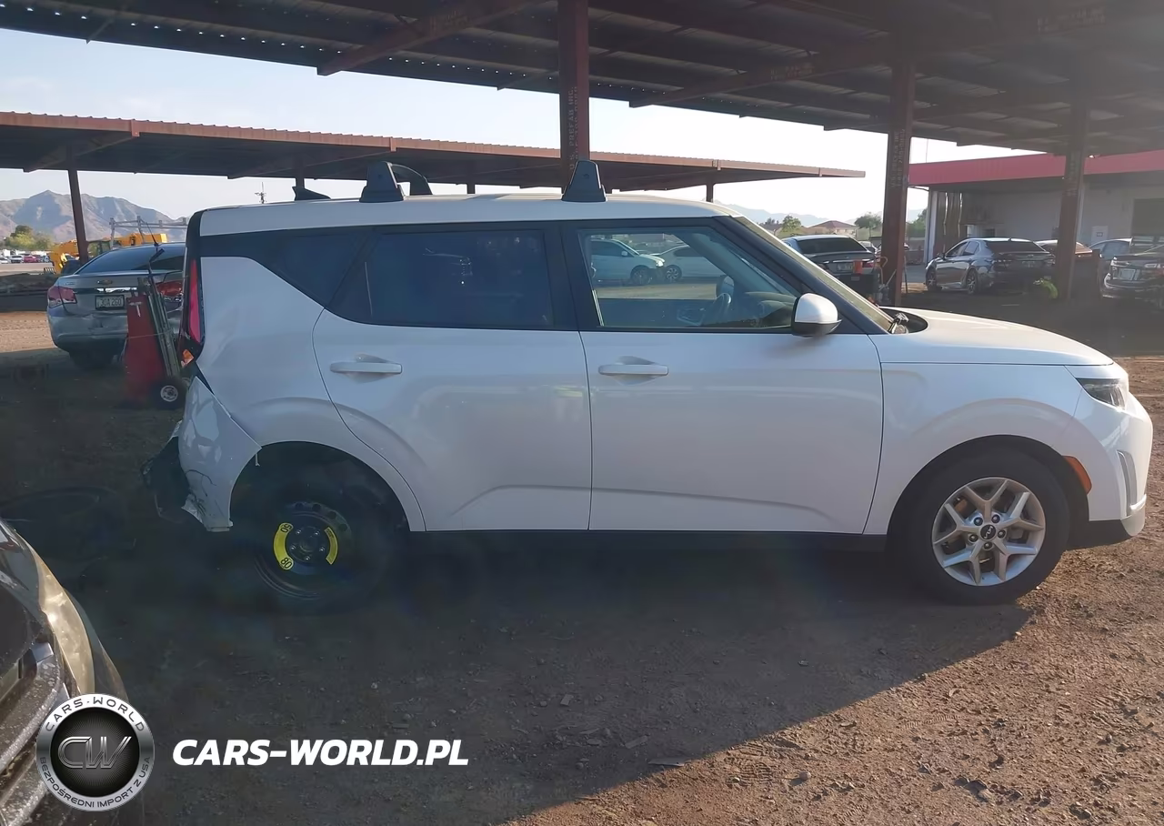 2023 Kia Soul Lx VIN:KNDJ23AU1P7858144 - 13