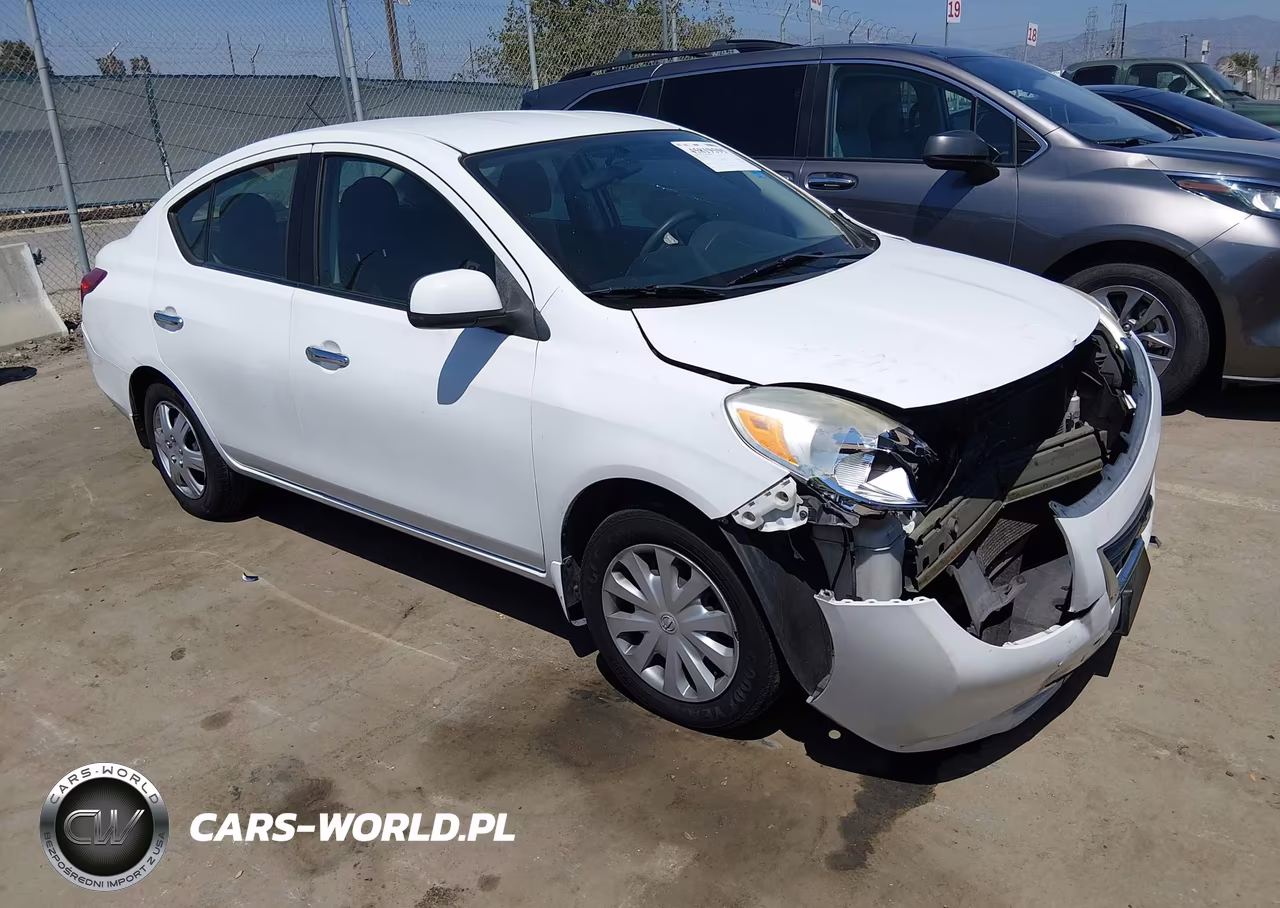 2012 Nissan Versa 1.6 Sv – zdjęcie 1 z 18