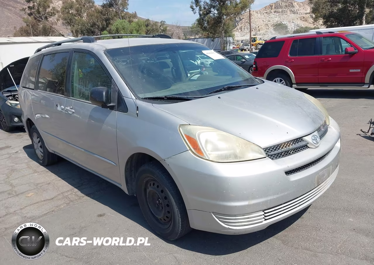 2005 Toyota Sienna Le