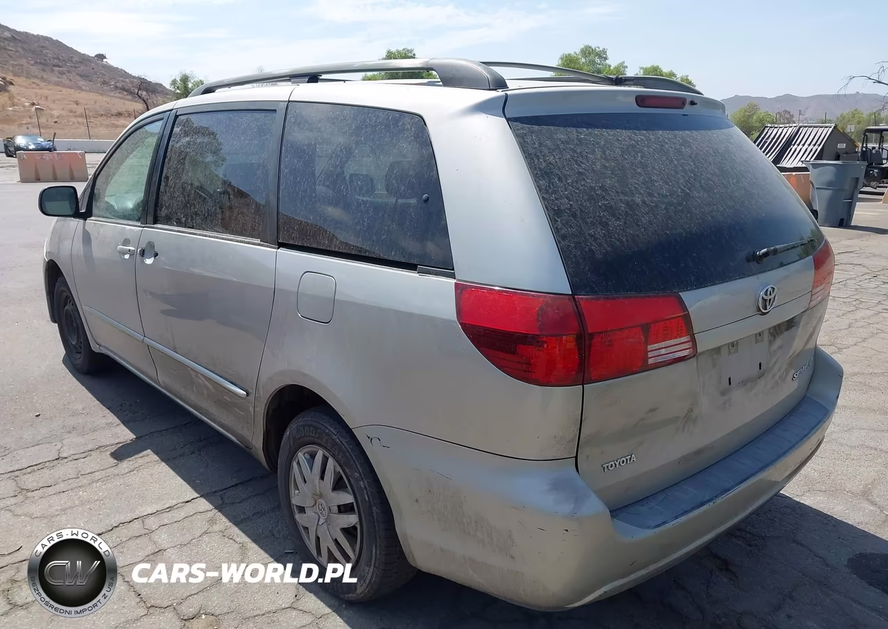 2005 Toyota Sienna Le VIN:5TDZA23C55S357801 - 3