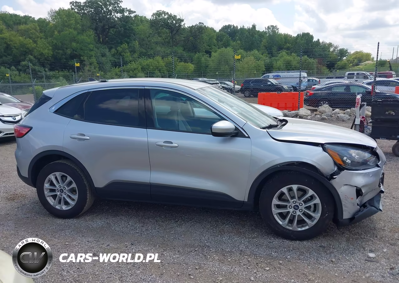 2020 Ford Escape Se VIN:1FMCU9G69LUC14980 - 13