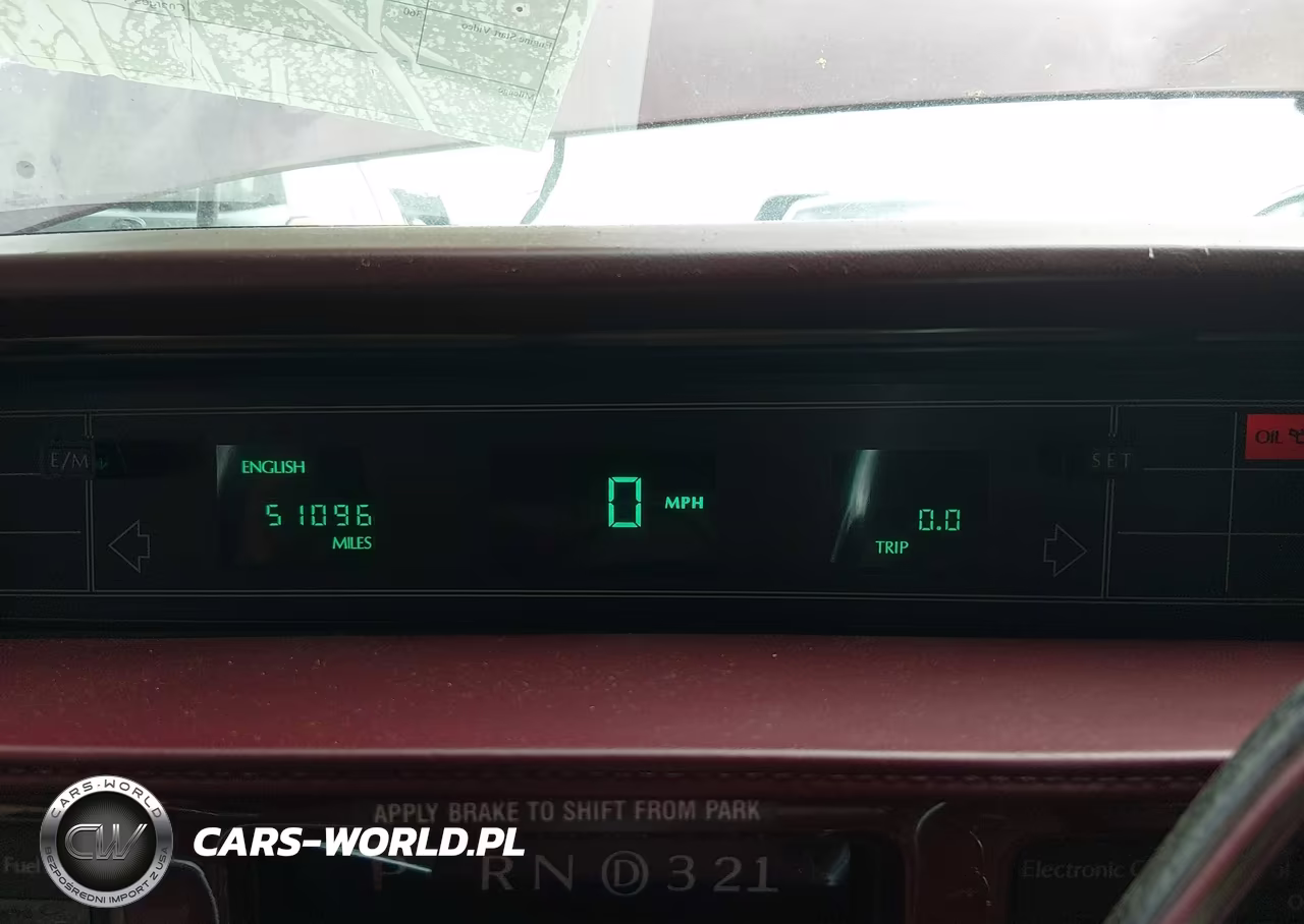 1992 Cadillac Fleetwood VIN:1G6CB53B5N4275612 - 7