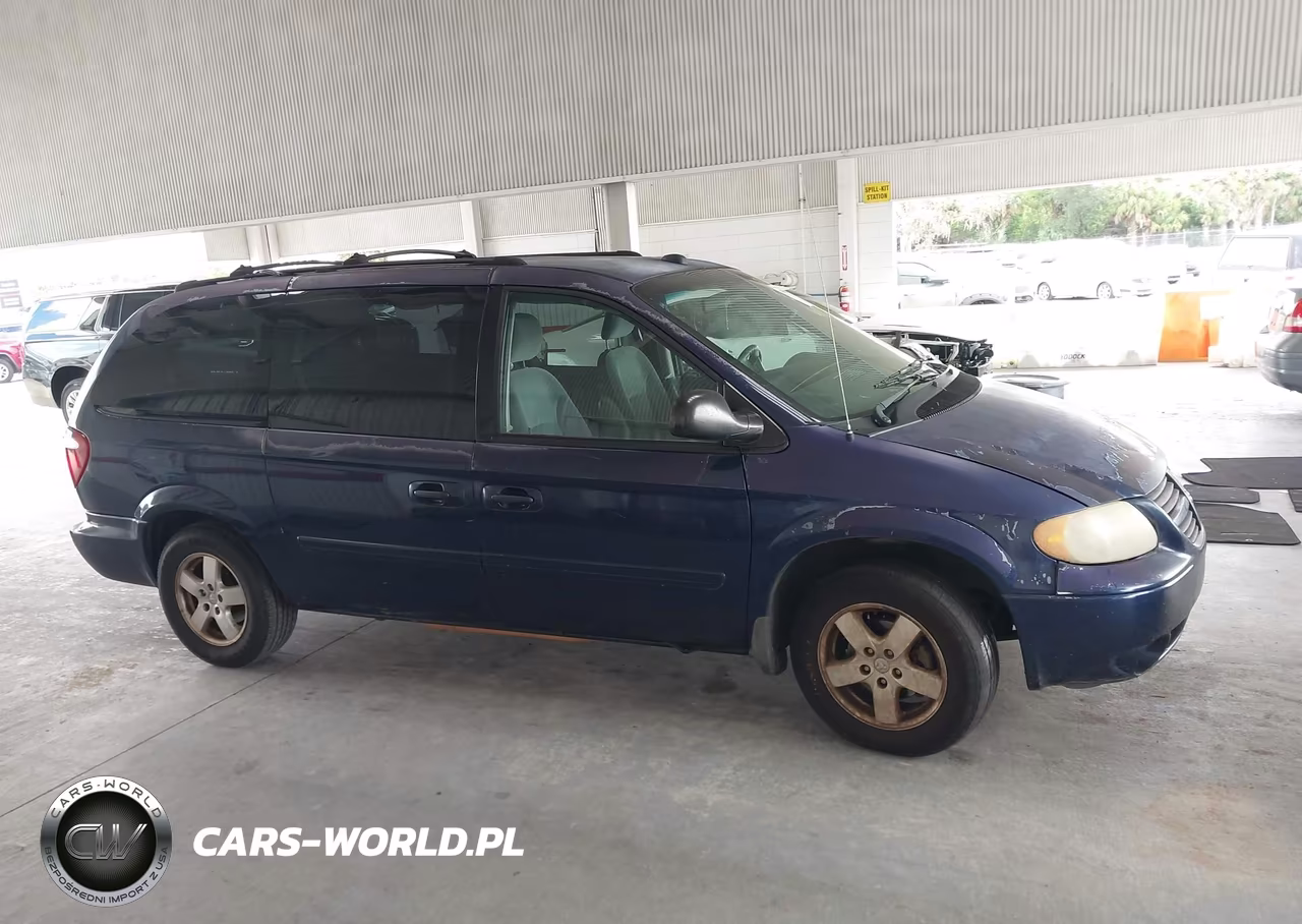 2005 Dodge Grand Caravan Sxt VIN:2D4GP44L35R516679 - 13