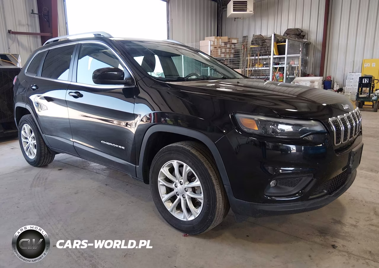 2019 Jeep Cherokee Latitude 4X4 – zdjęcie 1 z 15