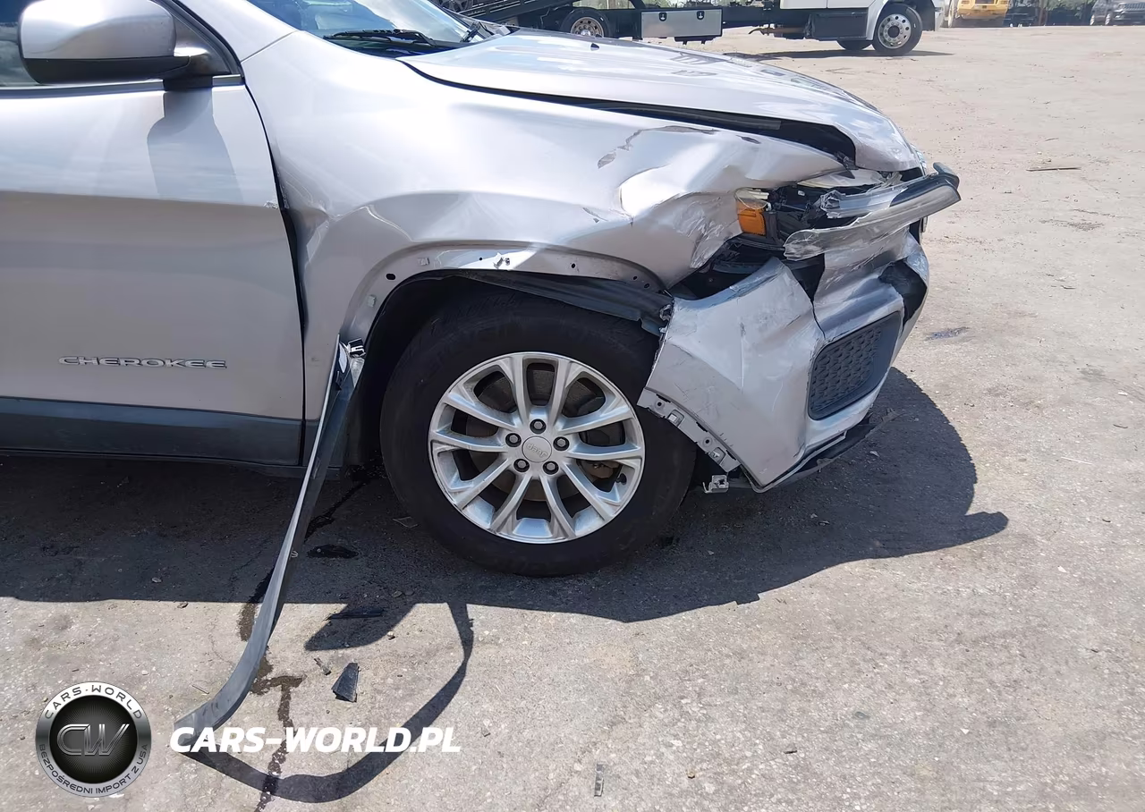 2020 Jeep Cherokee Latitude Fwd VIN:1C4PJLCB2LD595473 - 19
