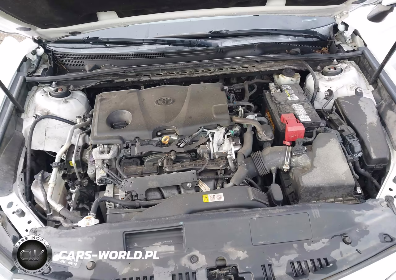 2018 Toyota Camry Le VIN:4T1B11HK5JU621628 - 10