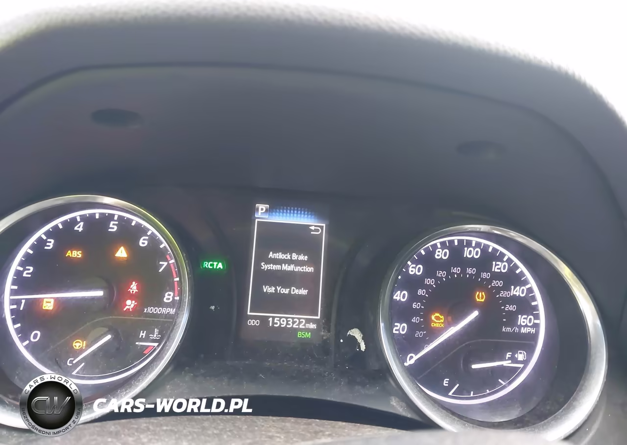 2018 Toyota Camry Le VIN:4T1B11HK5JU621628 - 15