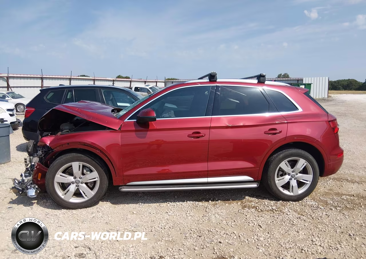2019 Audi Q5 45 Premium VIN:WA1CNAFYXK2113330 - 14