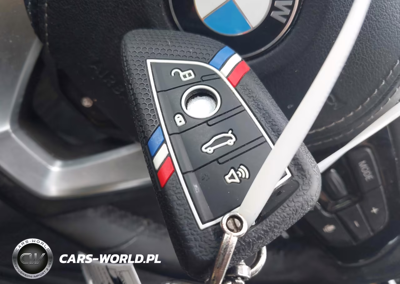 2018 BMW 530I xDrive VIN:WBAJA7C56JG908573 - 11