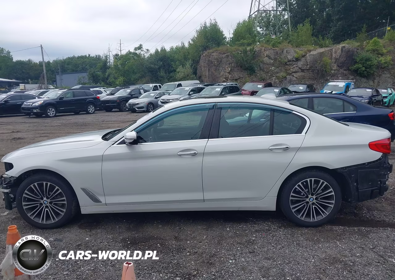 2018 BMW 530I xDrive VIN:WBAJA7C56JG908573 - 15