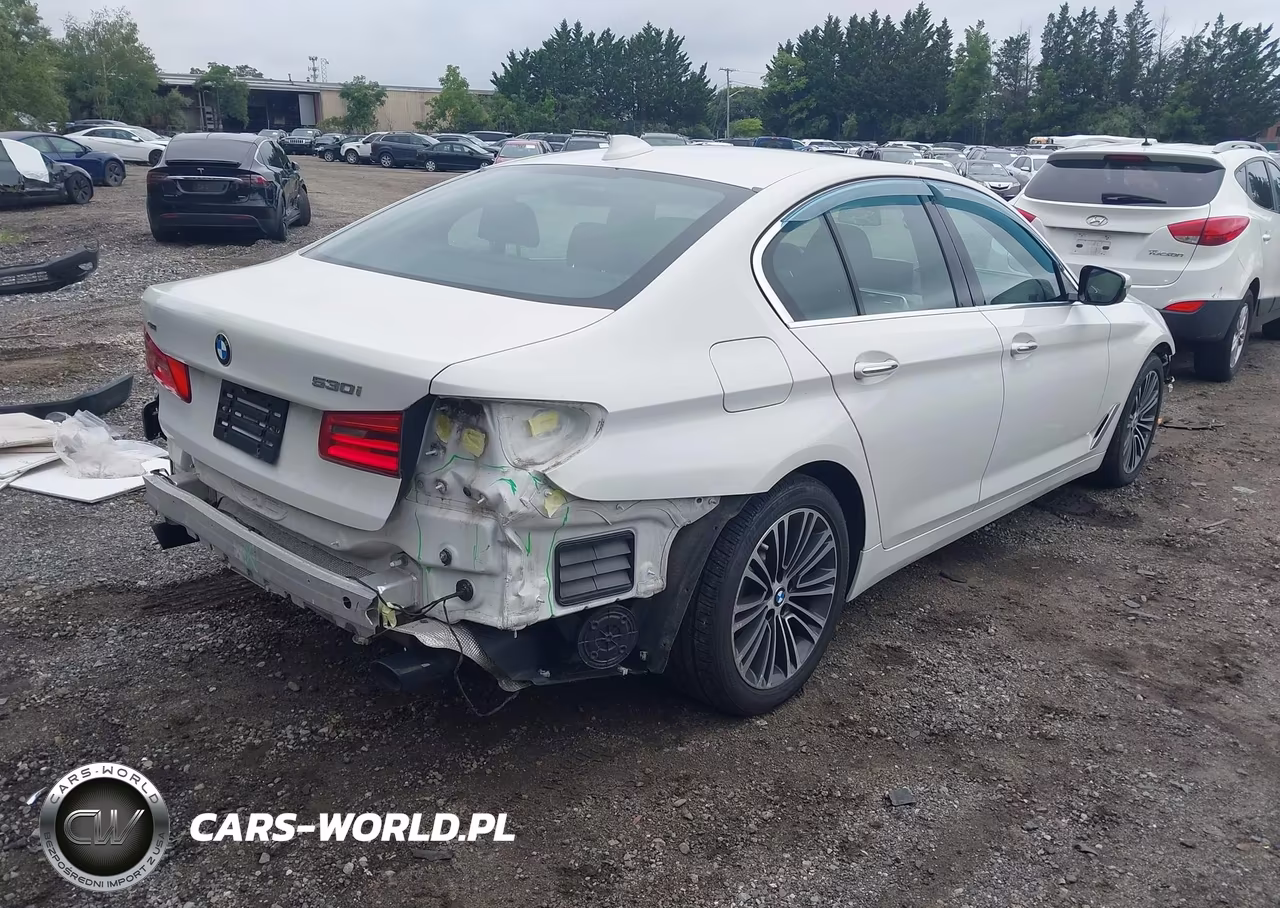 2018 BMW 530I xDrive VIN:WBAJA7C56JG908573 - 4