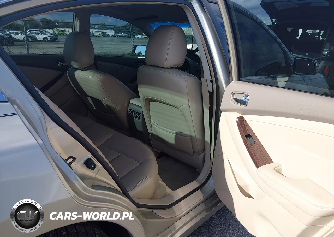 2010 Nissan Altima 2.5 S VIN:1N4AL2AP3AC150984 - 8
