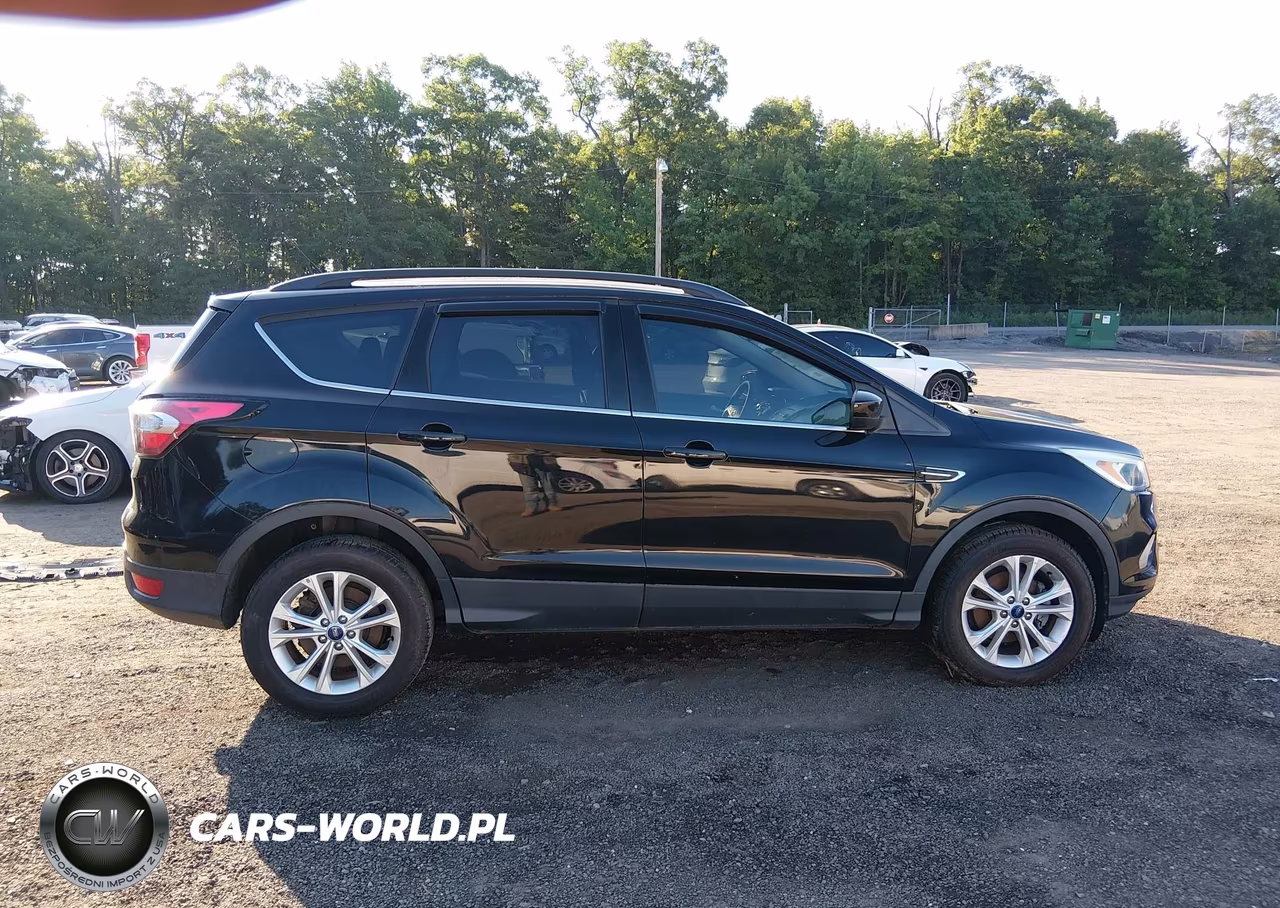 2018 Ford Escape Se VIN:1FMCU0GDXJUB46499 - 13