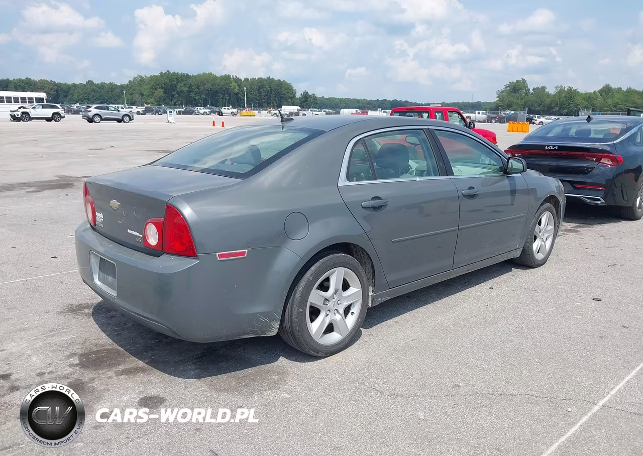 2009 Chevrolet Malibu Ls VIN:1G1ZG57B39F217214 - 4