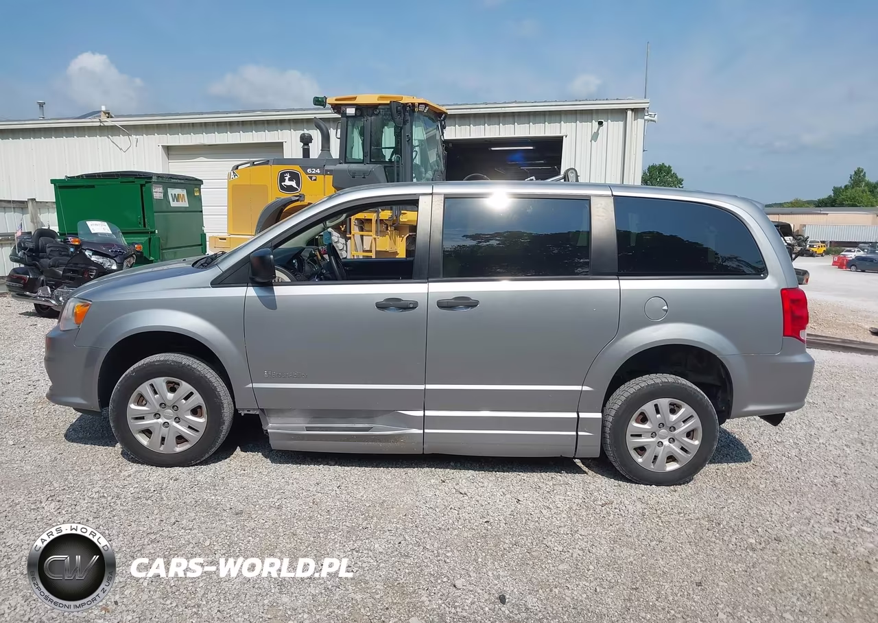 2019 Dodge Grand Caravan Se VIN:2C7WDGBG9KR672846 - 14