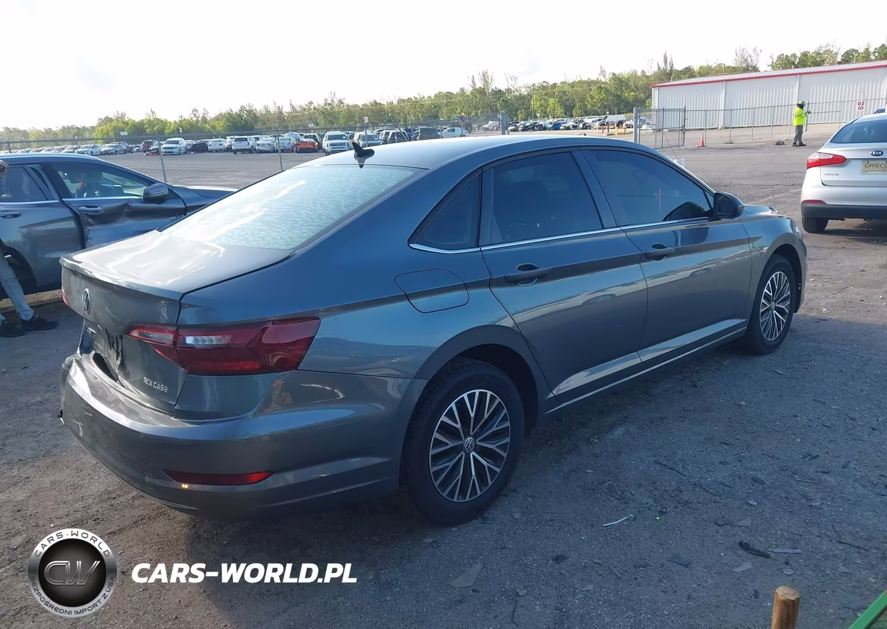 2021 Volkswagen Jetta 1.4T R-Line-1.4T Se-S VIN:3VWC57BU3MM020962 - 4