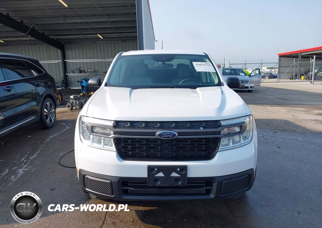 2024 Ford Maverick Xlt VIN:3FTTW8J99RRB42156 - 12