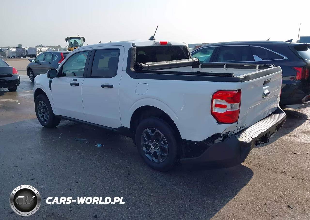 2024 Ford Maverick Xlt VIN:3FTTW8J99RRB42156 - 3