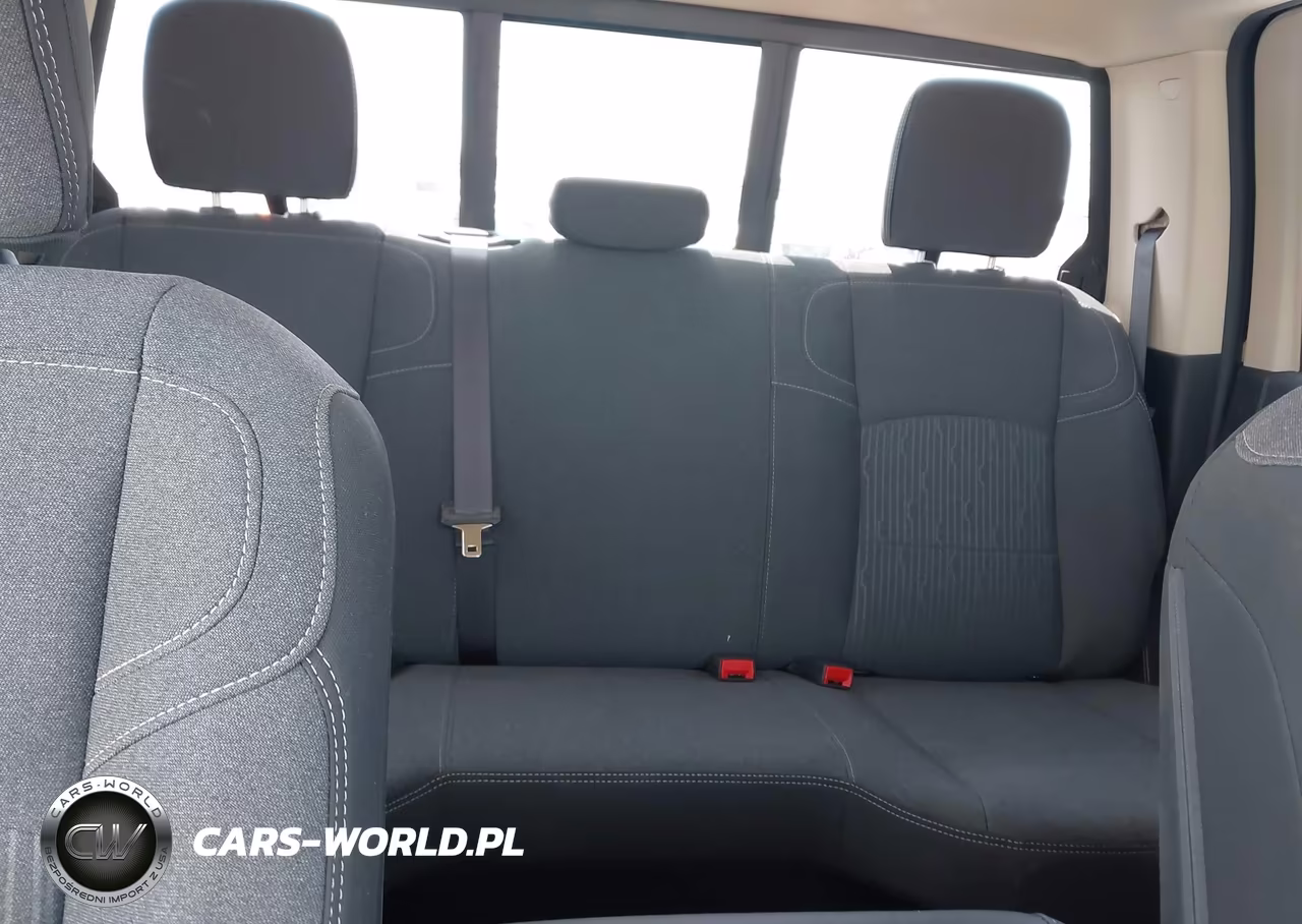 2020 Ram 3500 Tradesman 4X4 8' Box VIN:3C63RRGL5LG176329 - 6