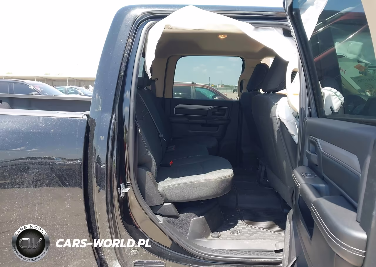 2020 Ram 3500 Tradesman 4X4 8' Box VIN:3C63RRGL5LG176329 - 7