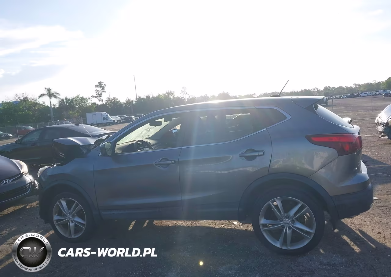 2019 Nissan Rogue Sport S VIN:JN1BJ1CP4KW217350 - 14