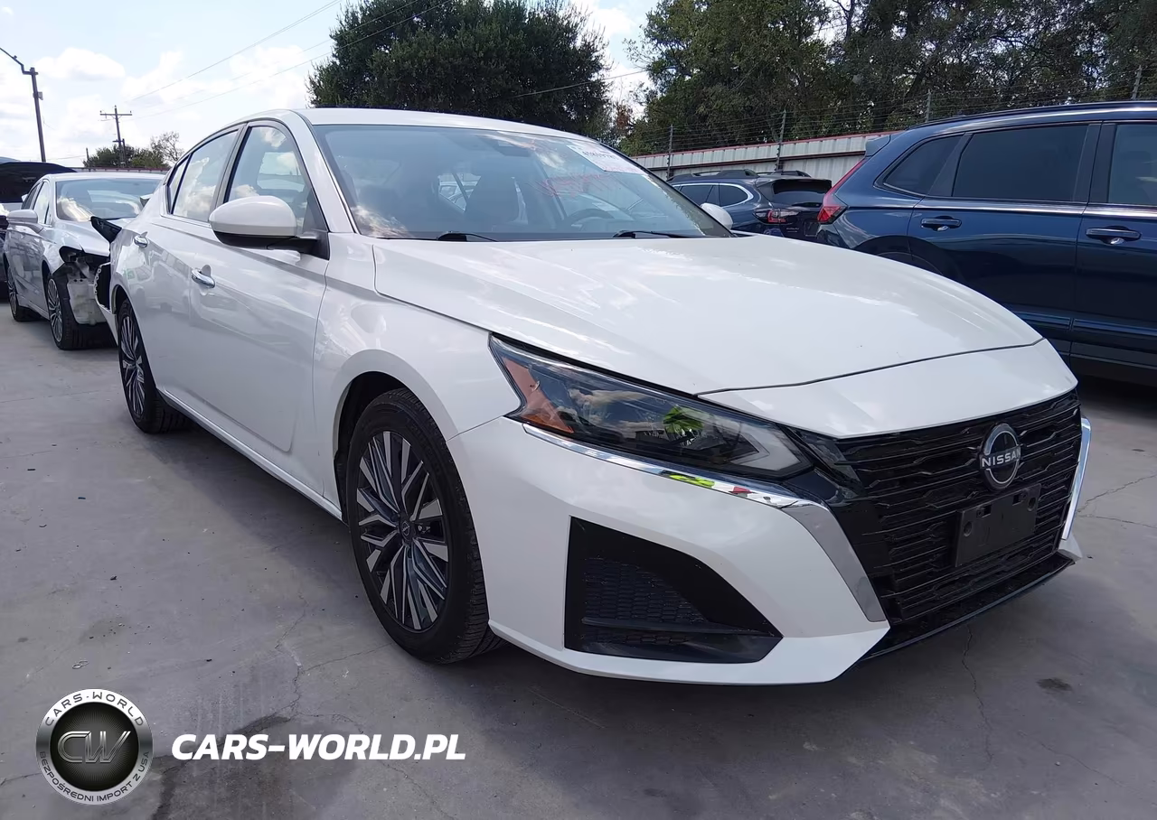 2023 Nissan Altima Sv Fwd