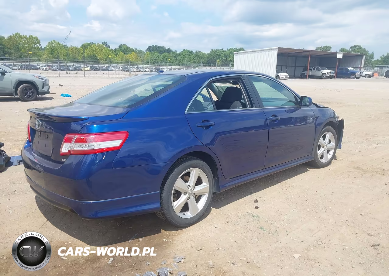 2011 Toyota Camry Se VIN:4T1BF3EK3BU642819 - 4