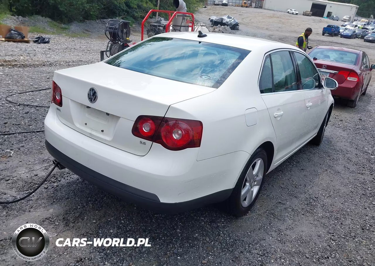 2008 Volkswagen Jetta Se VIN:3VWRM71K18M098109 - 4