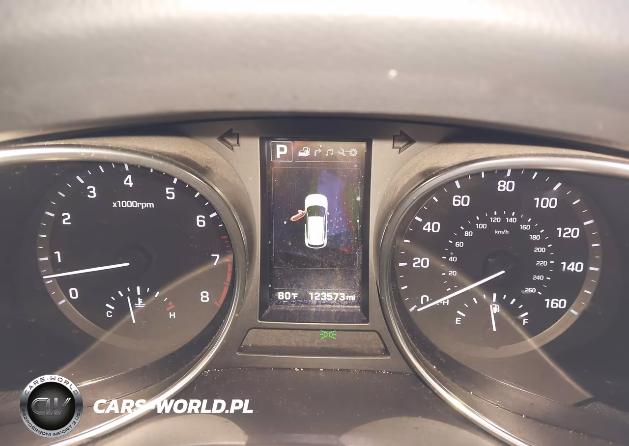 2017 Hyundai Santa Fe Limited Ultimate VIN:KM8SR4HF8HU195425 - 7