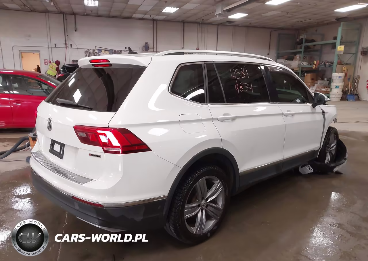 2020 Volkswagen Tiguan 2.0T Se-2.0T Se R-Line Black-2.0T Sel VIN:3VV2B7AX9LM134113 - 4