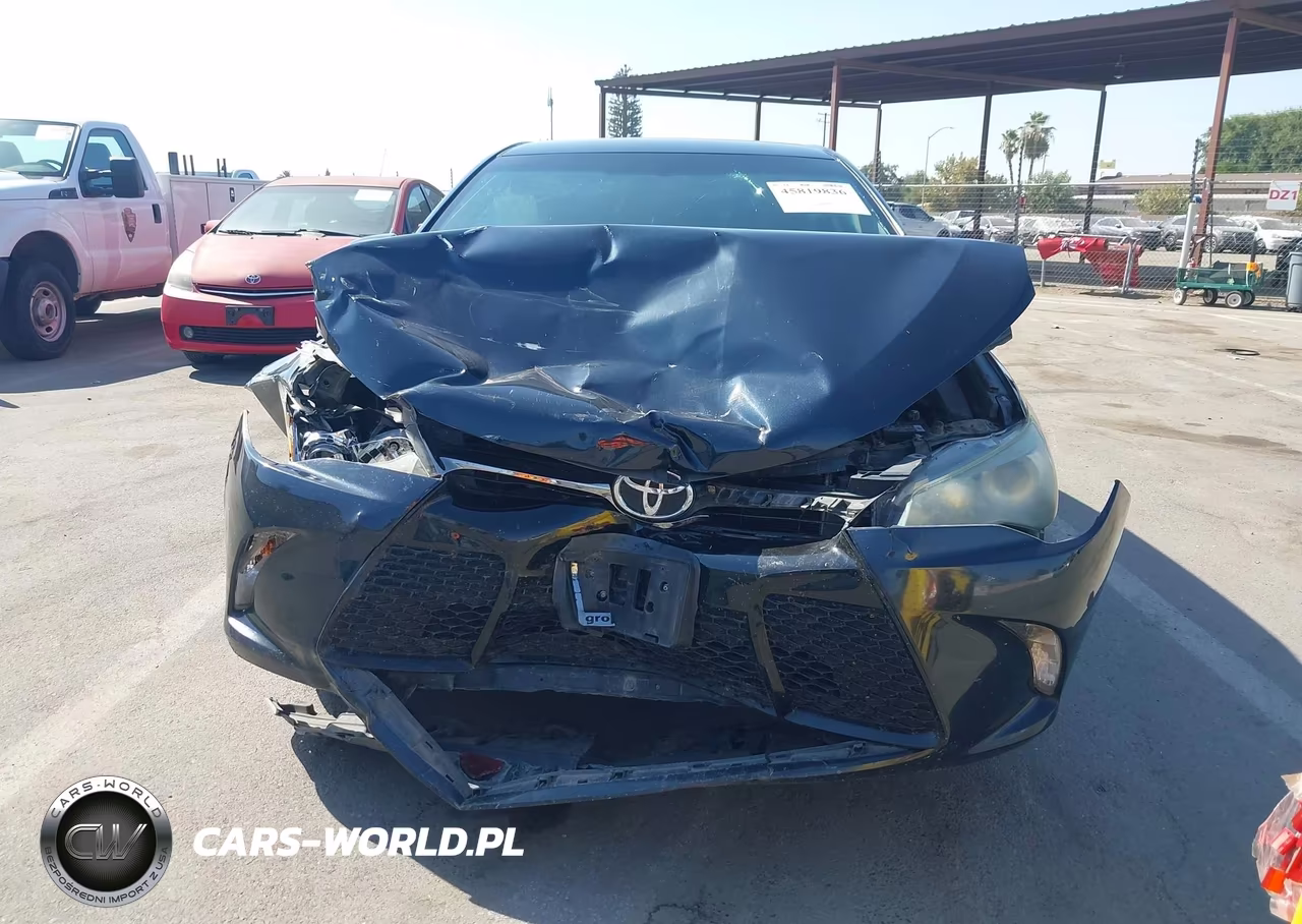 2016 Toyota Camry Se VIN:4T1BF1FK4GU225946 - 12