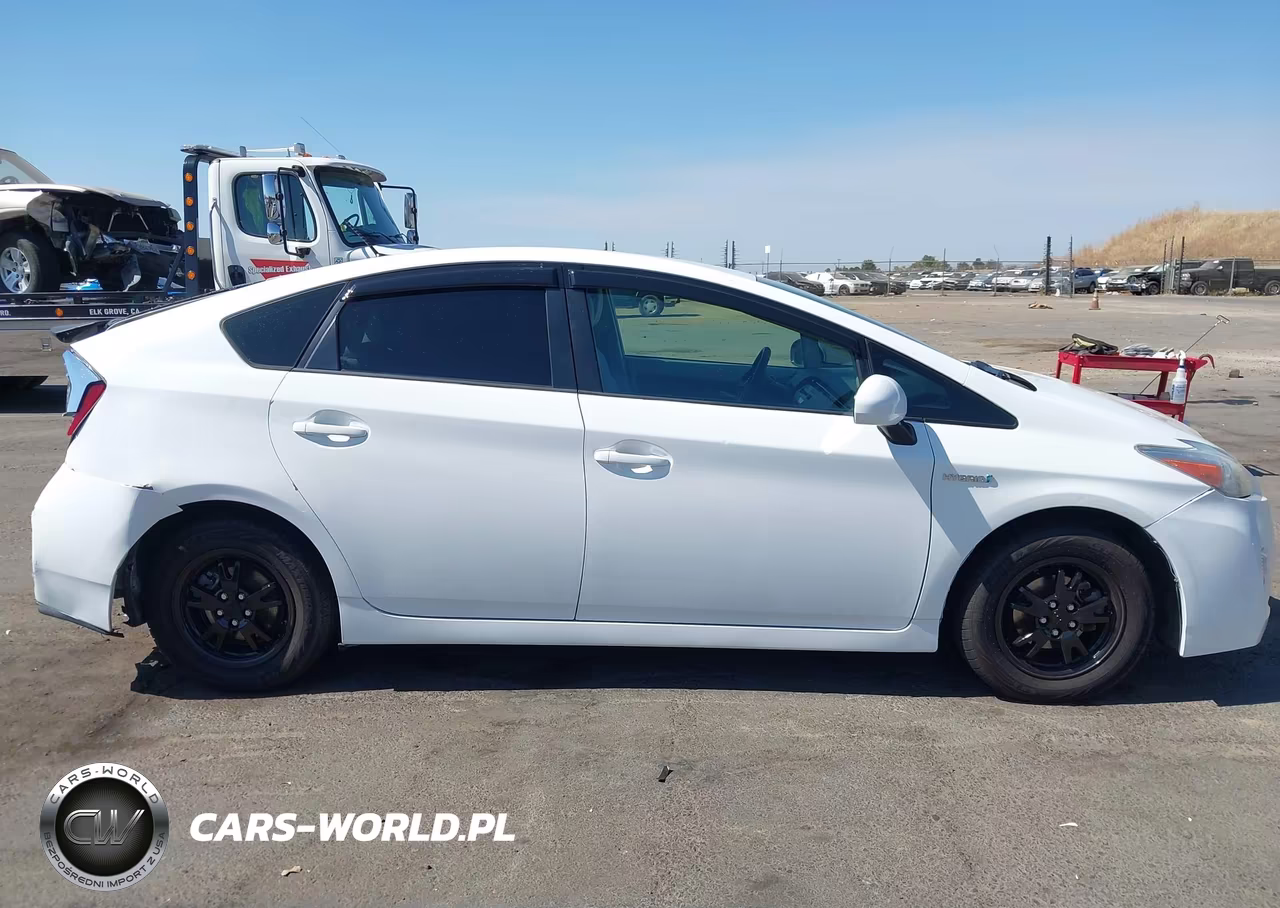 2010 Toyota Prius Iii VIN:JTDKN3DU8A5209936 - 13