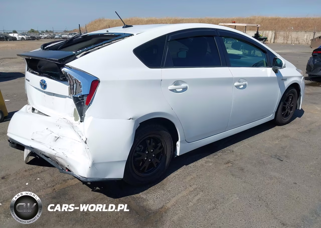 2010 Toyota Prius Iii VIN:JTDKN3DU8A5209936 - 4