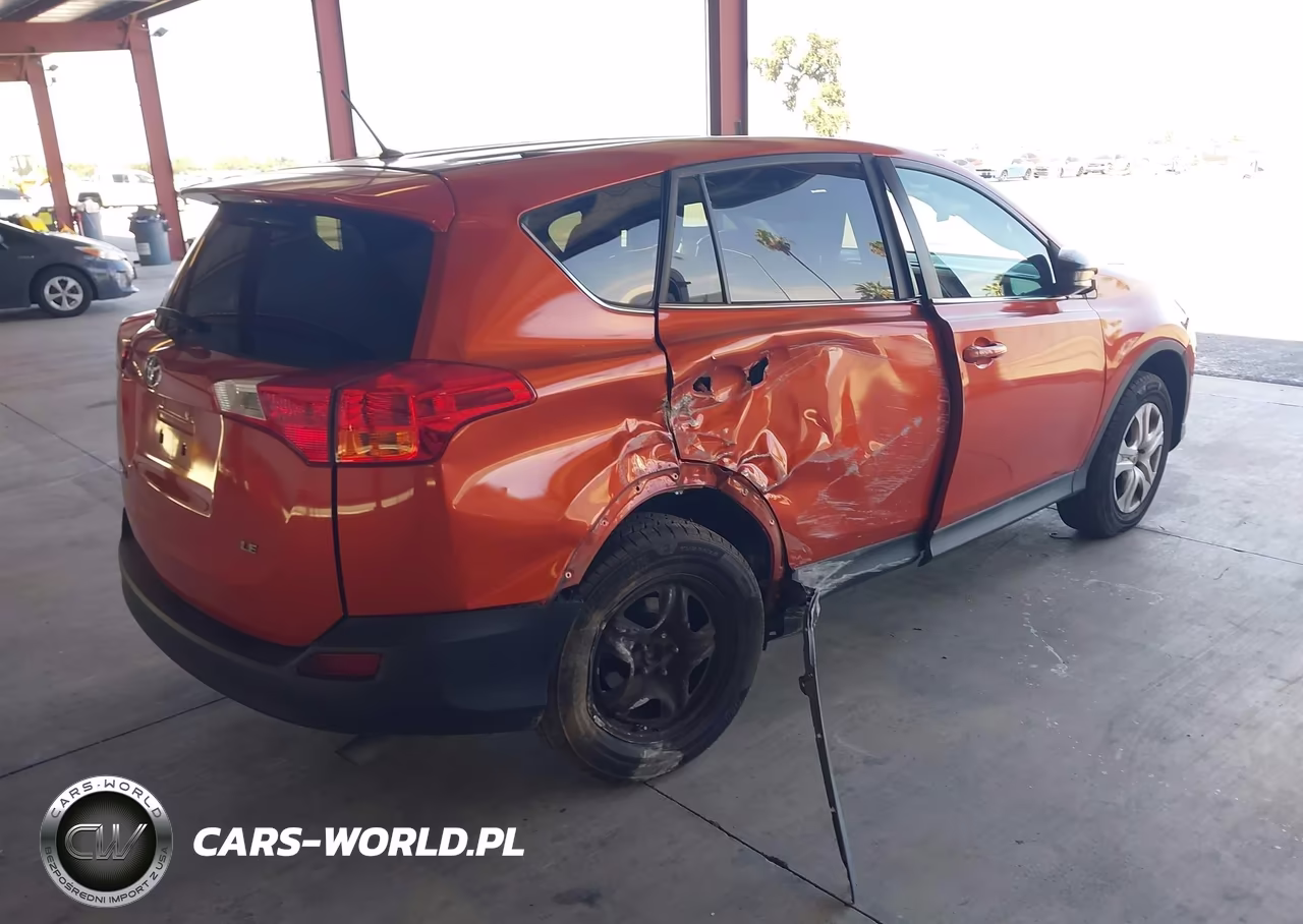 2015 Toyota Rav4 Le VIN:2T3ZFREV8FW141711 - 4